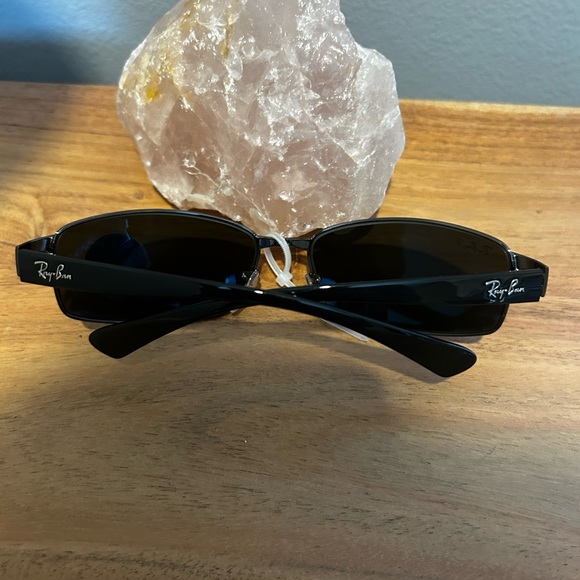 New RayBan sunglasses - Picture 5 of 5